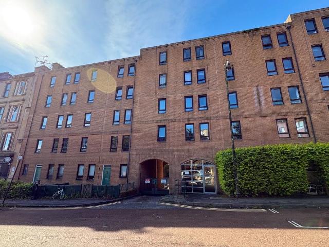 Buccleuch Street, Glasgow, G3 3 bed flat to rent £1,650 pcm £381 pw