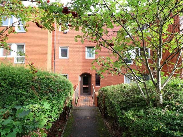 Buccleuch Street, Glasgow, G3 1 bed apartment to rent £995 pcm £230 pw