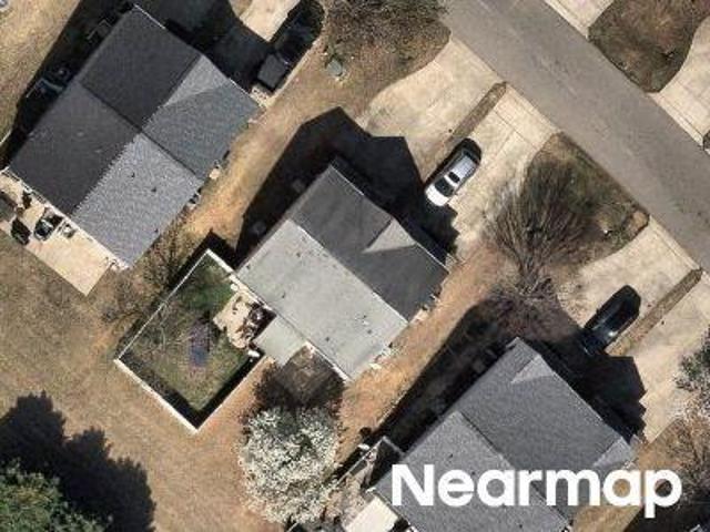 Buchanan Ln