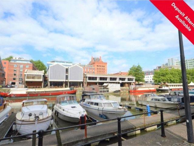 Buchanans Wharf South, Bristol BS1 1 bed apartment to rent £1,300 pcm £300 pw