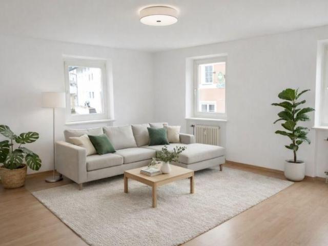 Buchbach: geräumige zentral gelegene 3 Zimmer Wohnung, 1. OG, ohne Balkon, ohne EBK, ohne Stellplatz