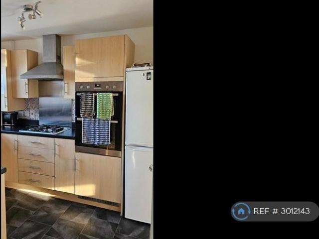 Buckenham Walk Kingsway, Gloucester, GL2 1 bed in a house share to rent £650 pcm £150 pw
