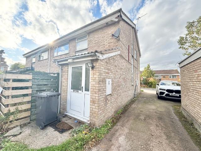 Buckfast Close, Leicester LE5, 2 bed flat to rent, £1,050 pcm | PrimeLocation