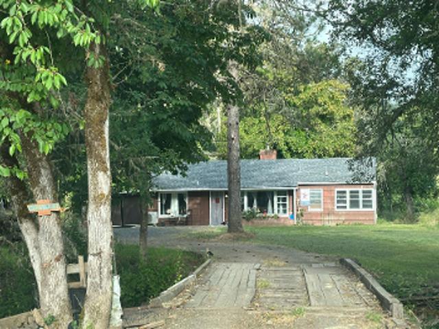 Buckhorn Rd