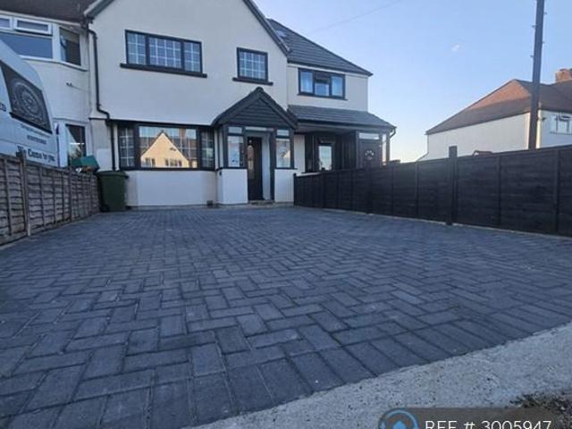 Buckhurst Avenue, Carshalton, SM5 5 bed terraced house to rent £7,500 pcm £1,731 pw