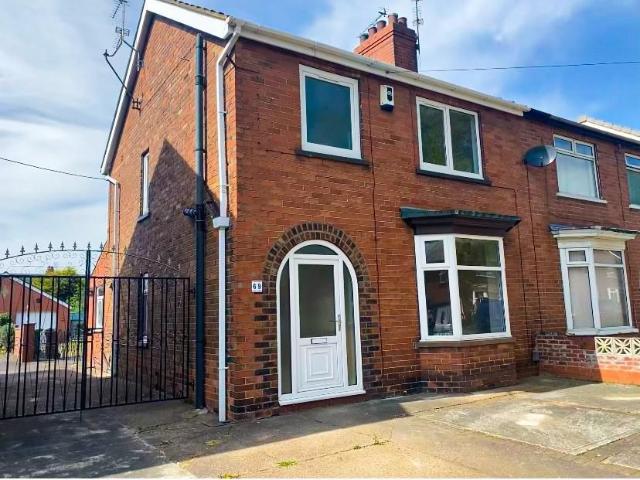 Buckingham Avenue, Scunthorpe DN15, 3 bed semi detached house to rent, £975 pcm | PrimeLocation