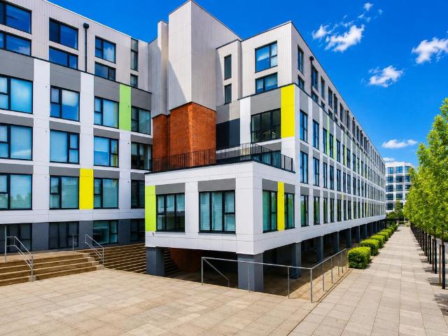 Buckingham Court, Milton Keynes MK9, 1 bed flat to rent, £1,440 pcm | PrimeLocation