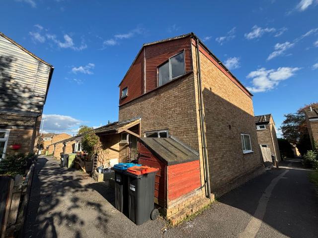 Buckingham Gate, Milton Keynes MK6, 3 bed property to rent, £1,450 pcm | PrimeLocation