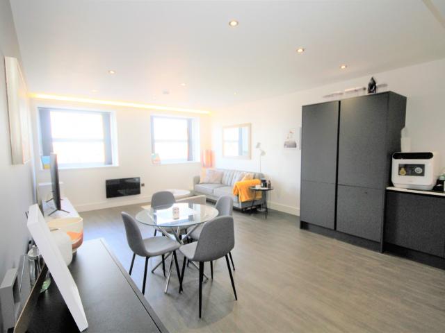 Buckingham House, 4 Glovers Court, Preston | Kingswood Estate Agents Preston