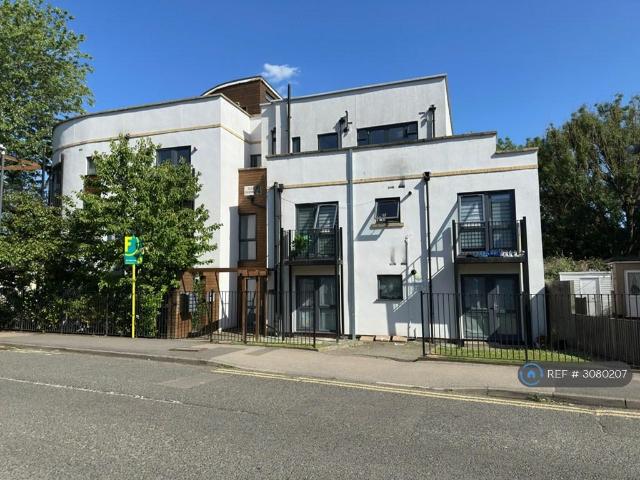Buckingham Road, Edgware, HA8 1 bed flat to rent £1,545 pcm £357 pw