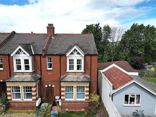 Buckingham Road, Harrow HA1 2 bed apartment to rent £1,795 pcm £414 pw