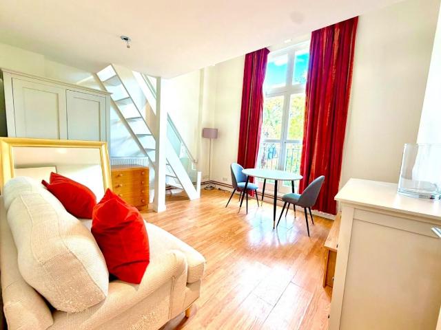 Buckland Crescent, Belsize Park NW3, Studio to rent, £2,200 pcm | PrimeLocation
