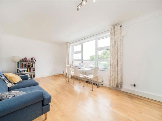 Bucklands Road, TW11, London