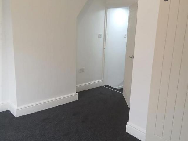 Buckley Street, Manchester M34 3 bed terraced house to rent £1,250 pcm £288 pw