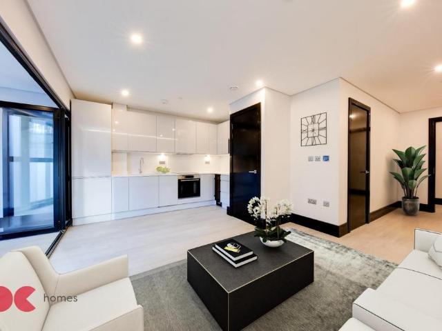 Buckle Street, Aldgate E1 2 bed flat to rent £3,450 pcm £796 pw