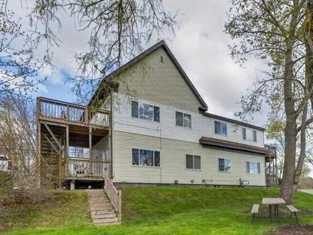 Bucksport ME 04416 104810181