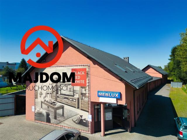 Na sprzedaż przestronny lokal użytkowy 1550 m² w centrum Kęt