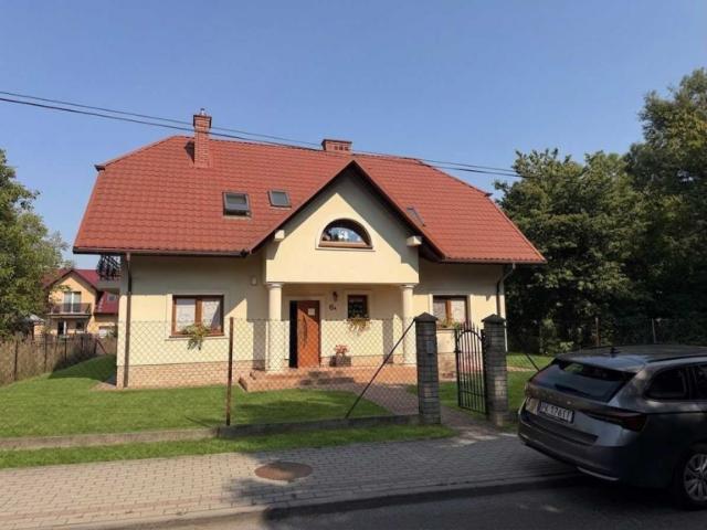 BUDYNEK 171 m² DO WYNAJĘCIA | RZESZÓW