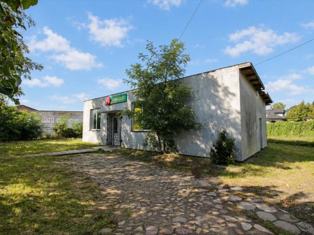 Budynek 90 m² z możliwością adaptacji na dom w Grapicach