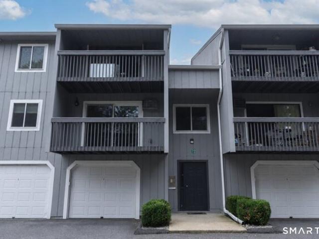 Buddington Rd Apt,groton, Condo For Sale