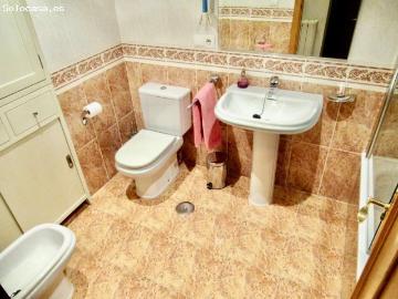Buen Piso de 3 dorm. con terraza de 25 Mt en Gran Vía