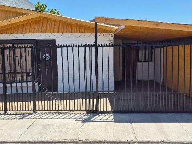 Buena casa buena ubicacion