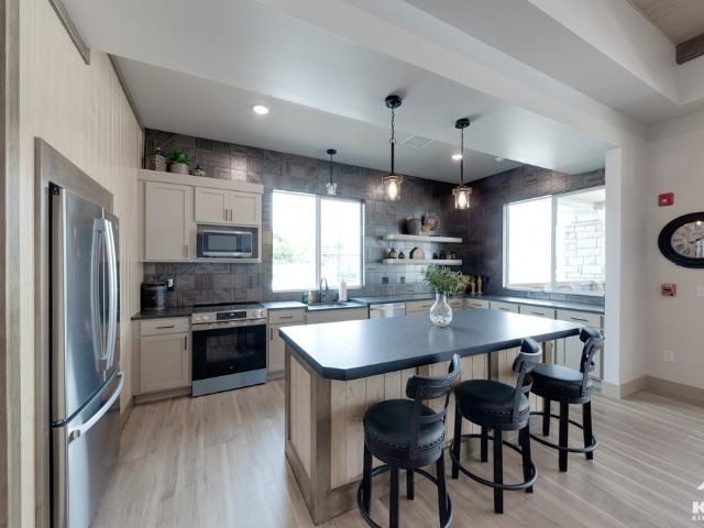 Buffalo Ridge Apartments