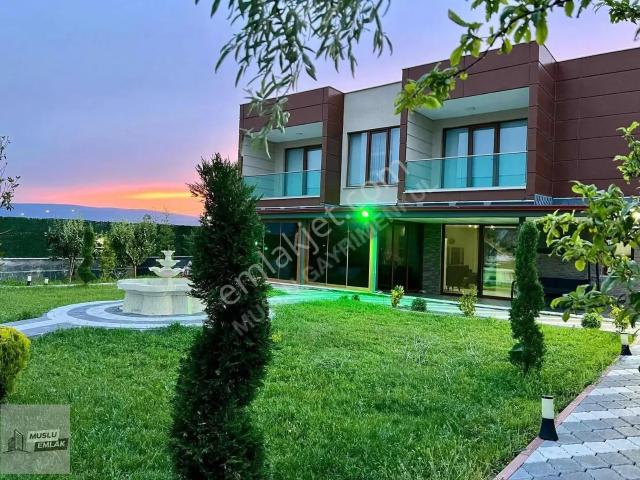 Buharaevlerde Ayrıcalığın Yeni Tanımı