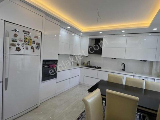 Buharaevler'de Her Detayı Özel Tasarlanmış 7+1 Prestij Villa