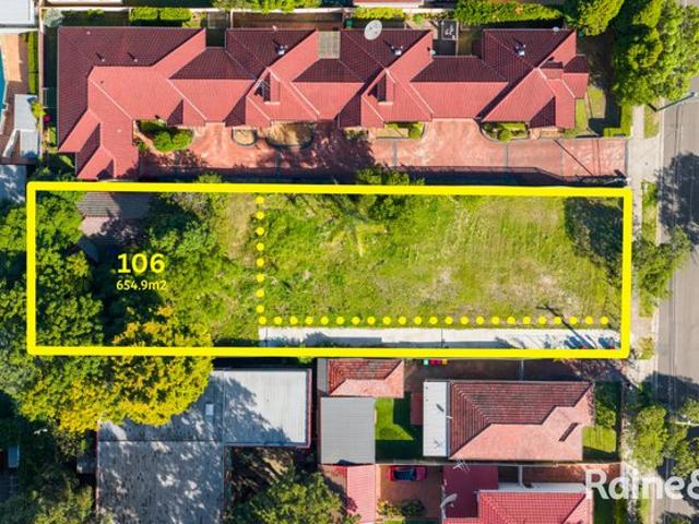 Build 235sqm of House + Existing Granny Flat STCA