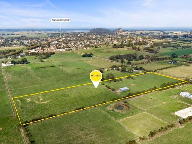 Build the Dream Lifestyle Living Just Minutes from Camperdown!