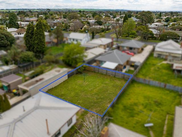 Build with confidence 14.4% growth in 12 months, great rental yields 4 4.5%