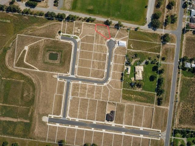 Build with the Park at Your Back Door, 814m² in Southview Estate