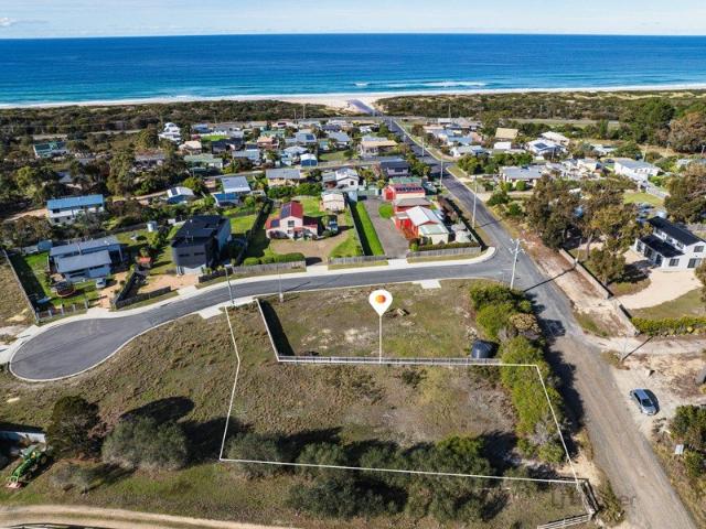 Build Your Coastal Dream in Beaumaris
