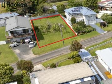Build Your Coastal Dream in the Heart of Greenwell Point
