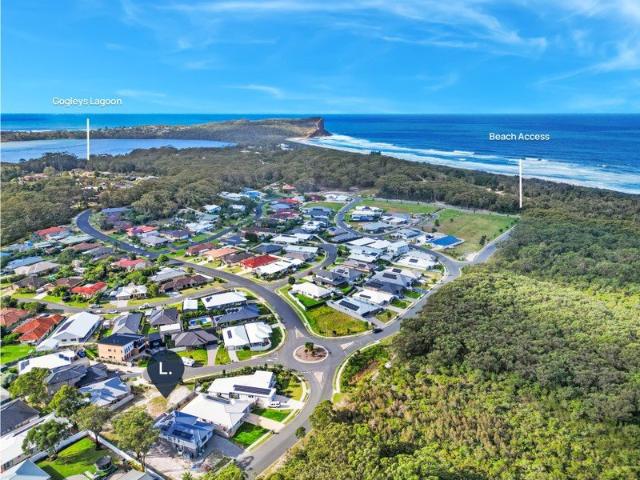 Build Your Coastal Lifestyle In A Quiet Dunbogan Cul De Sac