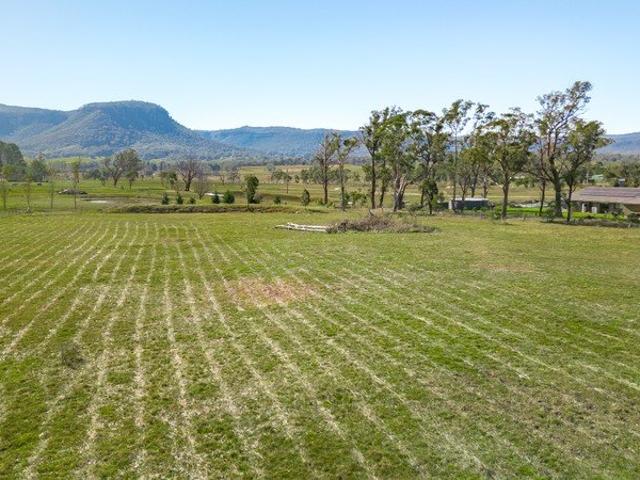 Build Your Dream on 5.19 Acres of Premium Hartley Land