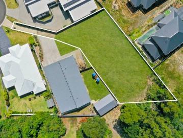 Build Your Dream or Invest in Opportunity with 901sqm in Stunning Mollymook