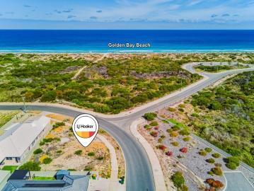 Build Your Dream Beachfront Escape in Golden Bay