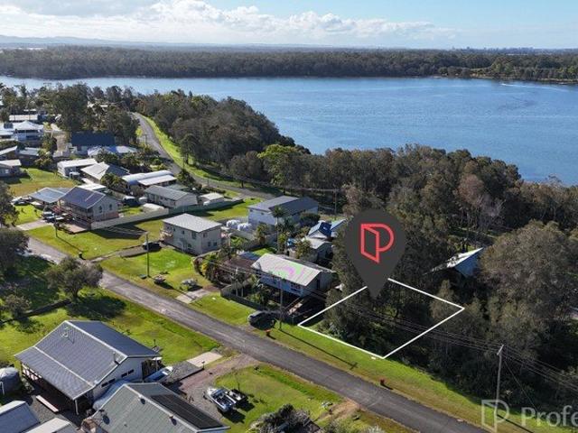 Build Your Dream Escape in Coomba Park!