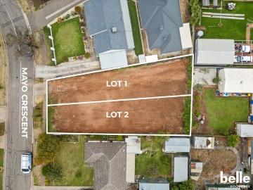 Build your dream home! 2 blocks available