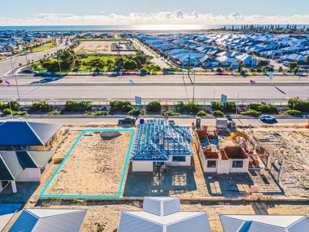 Build Your Dream Home in One of Lakelands Most Desirable Pockets Nestled Within the Sought After Ocean Hill Estate!