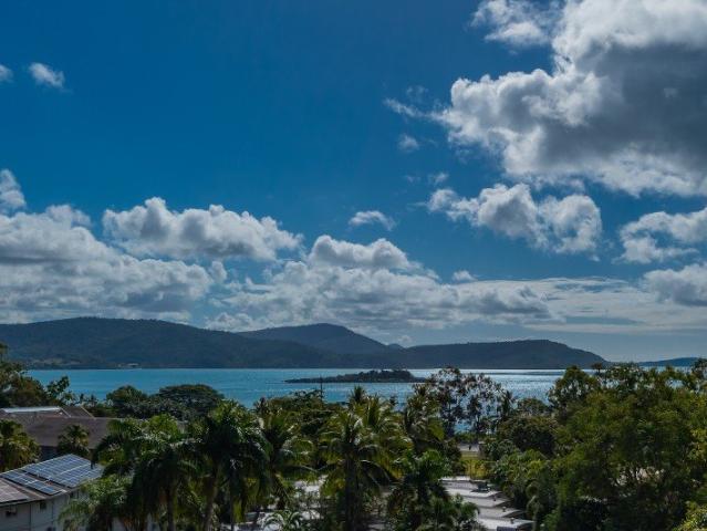 Build Your Dream Home with Views in the Heart of Cannonvale