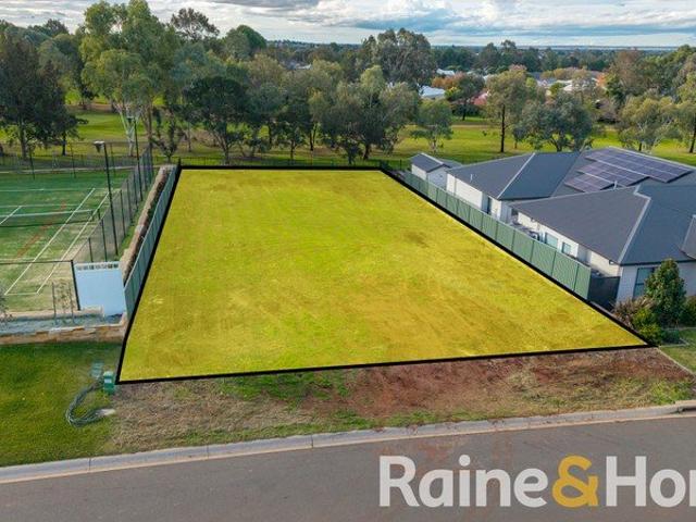 Build Your Dream Home with Golf Course Frontage