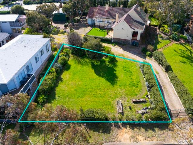 Build Your Dream Home with Spectacular Views