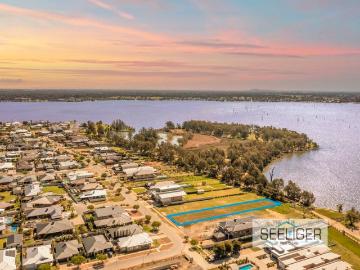 Build Your Dream Home With Stunning Lake Views