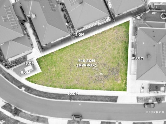 Build Your Dream in Aquarevo Estate 746sqm of Premium Potential