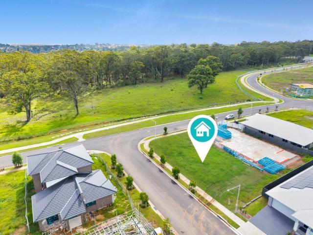 Build your dream in Figtree Hill