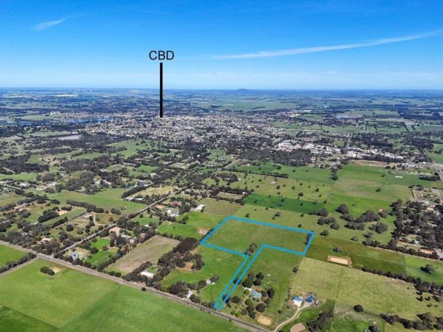 Build Your Dream Just Minutes from Hamilton