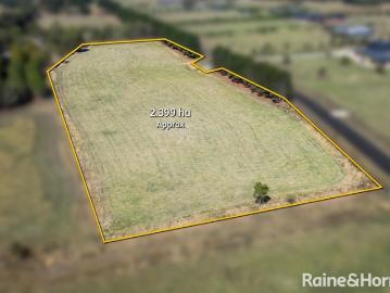 Build Your Dream Lifestyle with Macedon Ranges Views!